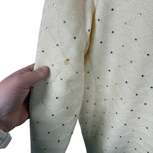 VINTAGE St. John Evening Embellished Rhinestone Sweater in Ivory/Silver Size 0 - Picture 7 of 9